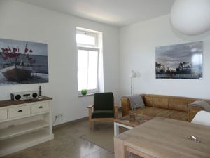 22403265-Ferienwohnung-5-Binz (Ostseebad)-300x225-1