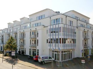 23328122-Ferienwohnung-4-Binz (Ostseebad)-300x225-2