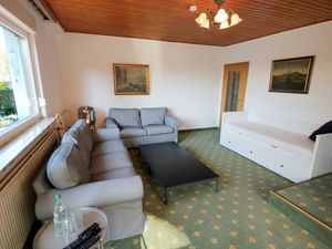 23362361-Ferienwohnung-6-Binz (Ostseebad)-300x225-2