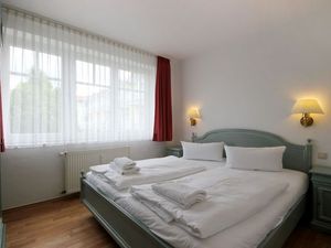 23442196-Ferienwohnung-2-Binz (Ostseebad)-300x225-3