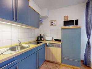 23826712-Ferienwohnung-5-Binz (Ostseebad)-300x225-4