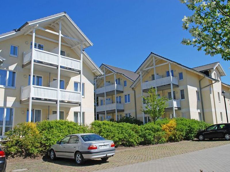 23911053-Ferienwohnung-3-Binz (Ostseebad)-800x600-2