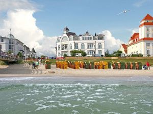 23911393-Ferienwohnung-4-Binz (Ostseebad)-300x225-3