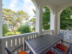 23911486-Ferienwohnung-5-Binz (Ostseebad)-300x225-2