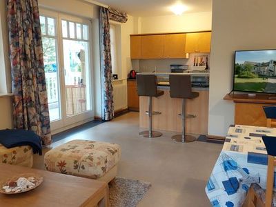 Ferienwohnung für 2 Personen (59 m²) in Binz (Ostseebad) 1/10