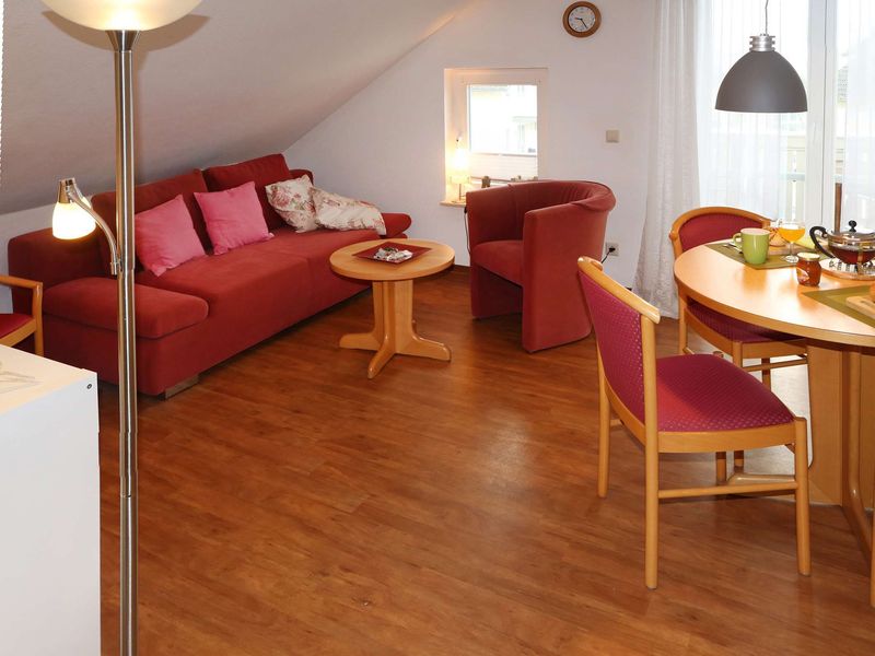 23827804-Ferienwohnung-4-Binz (Ostseebad)-800x600-1