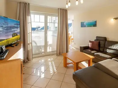 Wohn-Essbereich mit Couch