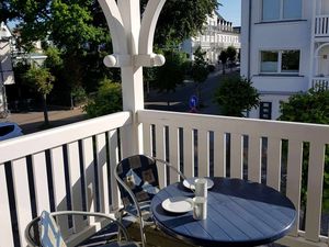 23916772-Ferienwohnung-4-Binz (Ostseebad)-300x225-1