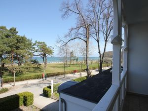 23070775-Ferienwohnung-4-Binz (Ostseebad)-300x225-4