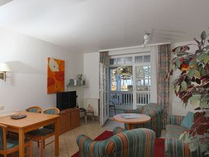 23070255-Ferienwohnung-4-Binz (Ostseebad)-300x225-4