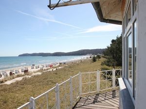 23956675-Ferienwohnung-4-Binz (Ostseebad)-300x225-3