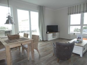 19249108-Ferienwohnung-5-Binz (Ostseebad)-300x225-1