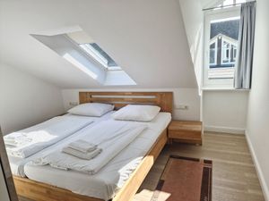 24026752-Ferienwohnung-6-Binz (Ostseebad)-300x225-2