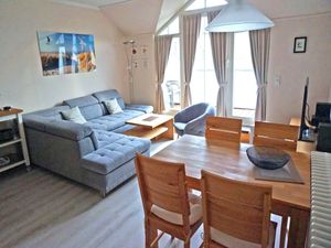 24026879-Ferienwohnung-4-Binz (Ostseebad)-300x225-1