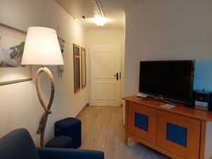 24026932-Ferienwohnung-4-Binz (Ostseebad)-300x225-3