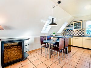 23948263-Ferienwohnung-4-Binz (Ostseebad)-300x225-4