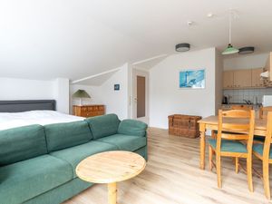 23389867-Ferienwohnung-2-Binz (Ostseebad)-300x225-3