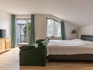 23153847-Ferienwohnung-3-Binz (Ostseebad)-300x225-5