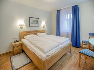 24026844-Ferienwohnung-4-Binz (Ostseebad)-300x225-5