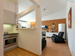 23827790-Ferienwohnung-3-Binz (Ostseebad)-300x225-4