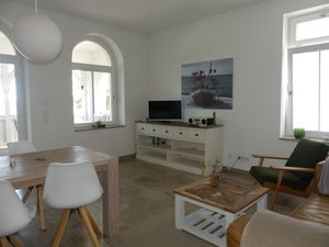 23972195-Ferienwohnung-4-Binz (Ostseebad)-300x225-1