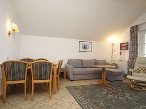 23956685-Ferienwohnung-4-Binz (Ostseebad)-300x225-3