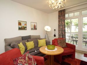 23956680-Ferienwohnung-4-Binz (Ostseebad)-300x225-2