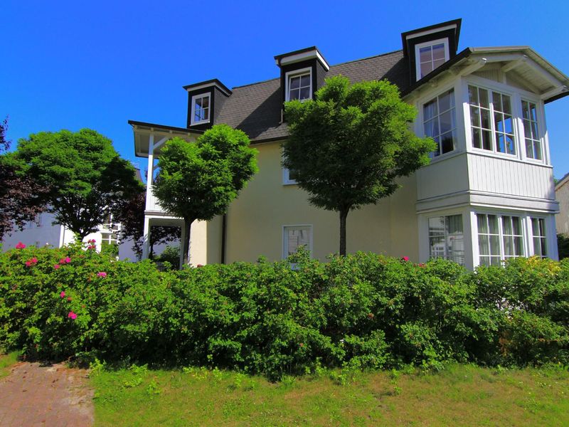 23957168-Ferienwohnung-4-Binz (Ostseebad)-800x600-1