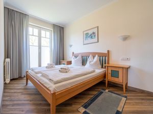 24026730-Ferienwohnung-4-Binz (Ostseebad)-300x225-3