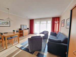 24026714-Ferienwohnung-4-Binz (Ostseebad)-300x225-1