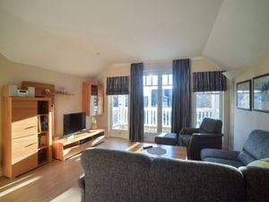 24026750-Ferienwohnung-2-Binz (Ostseebad)-300x225-0