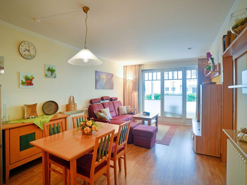 24026762-Ferienwohnung-4-Binz (Ostseebad)-800x600-0