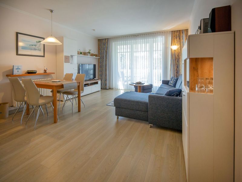 24026815-Ferienwohnung-4-Binz (Ostseebad)-800x600-1