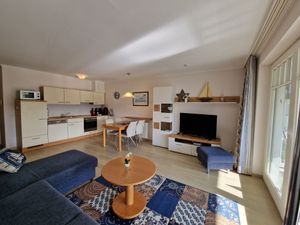 24026815-Ferienwohnung-4-Binz (Ostseebad)-300x225-3