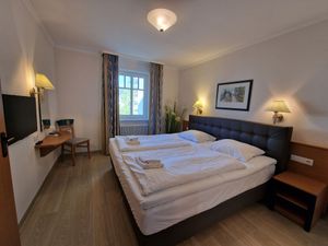 24026815-Ferienwohnung-4-Binz (Ostseebad)-300x225-5