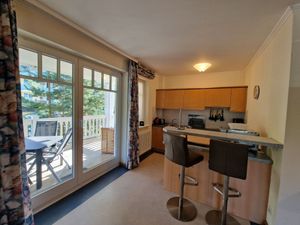 24026810-Ferienwohnung-2-Binz (Ostseebad)-300x225-3