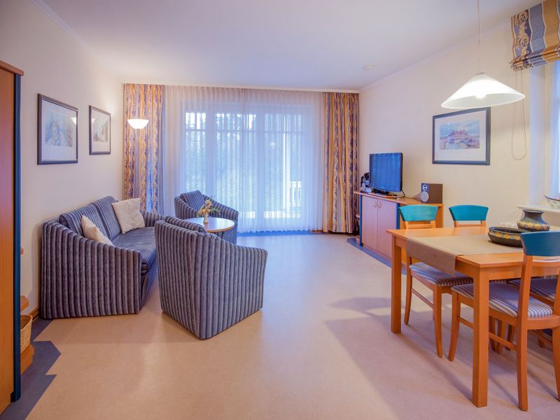 24026811-Ferienwohnung-4-Binz (Ostseebad)-800x600-0