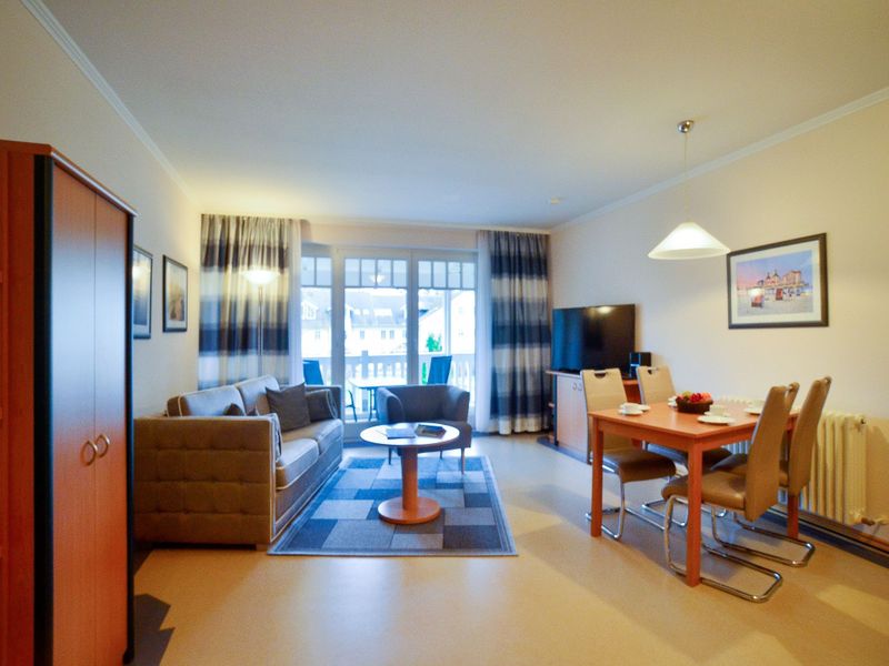 24026836-Ferienwohnung-4-Binz (Ostseebad)-800x600-0