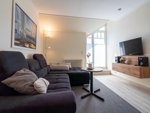 24026860-Ferienwohnung-5-Binz (Ostseebad)-300x225-1