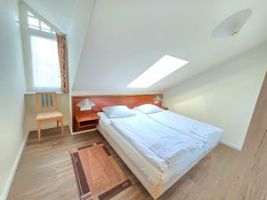 24026864-Ferienwohnung-6-Binz (Ostseebad)-300x225-4