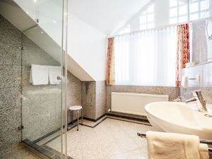 24026864-Ferienwohnung-6-Binz (Ostseebad)-300x225-5