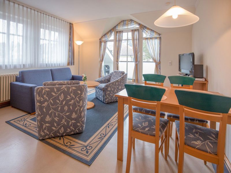 24026897-Ferienwohnung-4-Binz (Ostseebad)-800x600-0