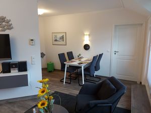 24026912-Ferienwohnung-4-Binz (Ostseebad)-300x225-3