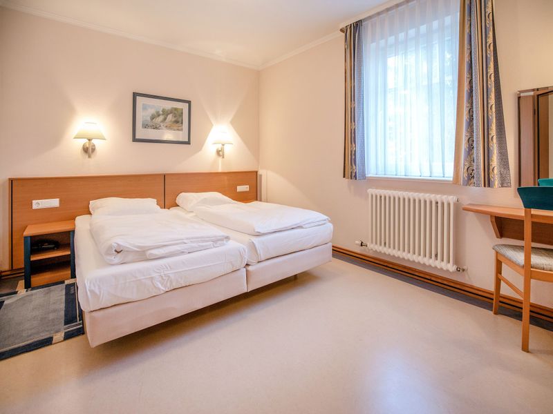 24026947-Ferienwohnung-4-Binz (Ostseebad)-800x600-2