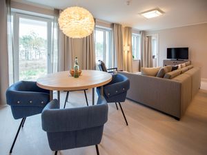 24044510-Ferienwohnung-4-Binz (Ostseebad)-300x225-1