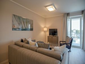 24044519-Ferienwohnung-4-Binz (Ostseebad)-300x225-2