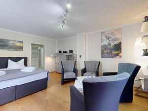 23558863-Ferienwohnung-4-Binz (Ostseebad)-300x225-5