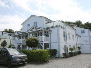 18269083-Ferienwohnung-5-Binz (Ostseebad)-300x225-5