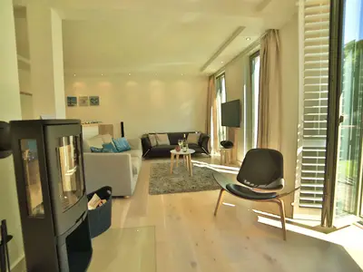 Kamin-/Ofen