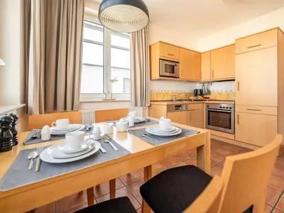 Ferienwohnung für 2 Personen (50 m²) in Binz (Ostseebad) 4/10